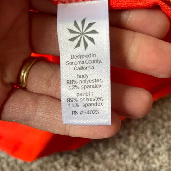 Athleta Spiral Spinner Tank Size XS Workout Top 🏋️‍♀️ - Picture 4 of 9